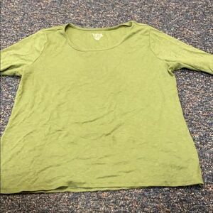 Time and Tru Green Tee sz. XL